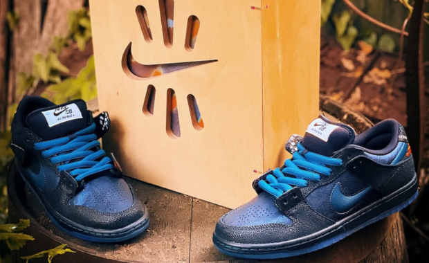 Bluetile x Nike SB Dunk Low Special Boxes