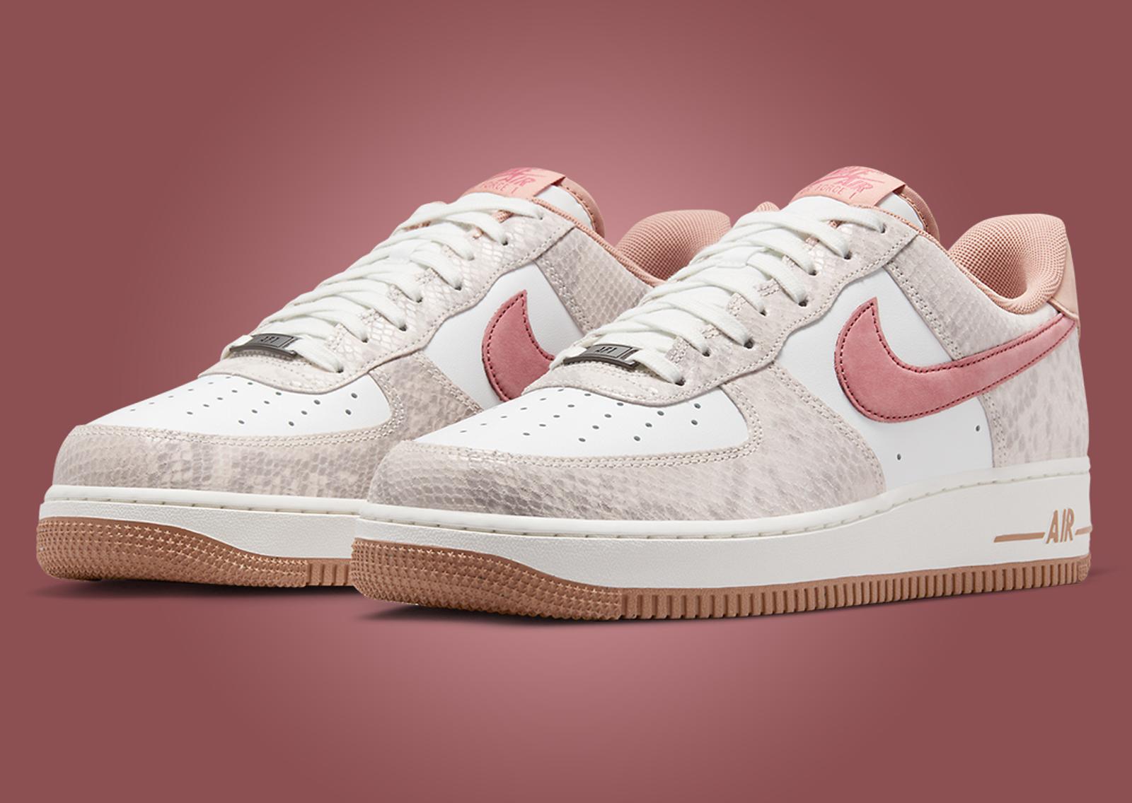 Nike Air Force 1 Low Snakeskin Summit White Angle