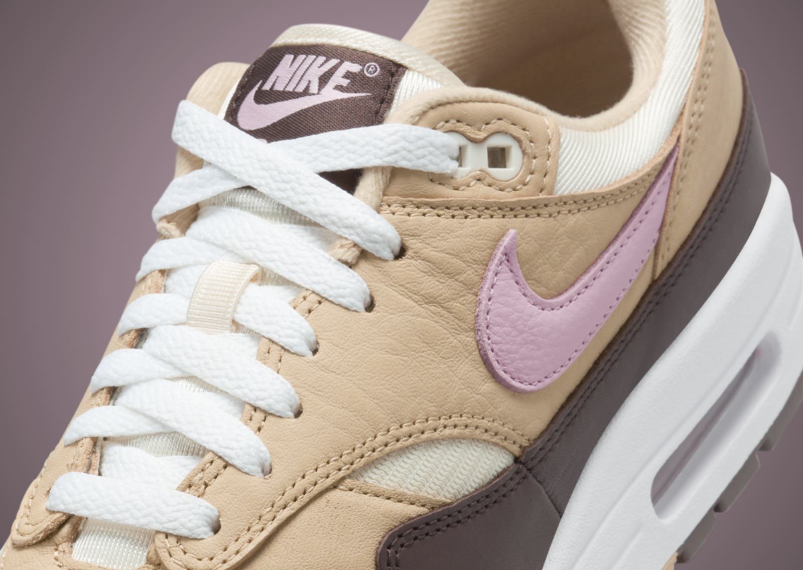 Nike Air Max 1 Valentine's Day (W) Midfoot Detail