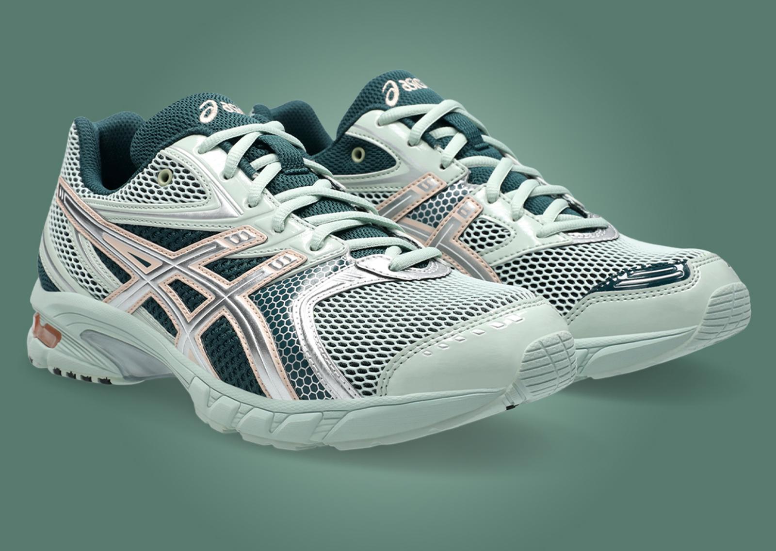 Asics Gel-DS Trainer 14 Mint Green Angle