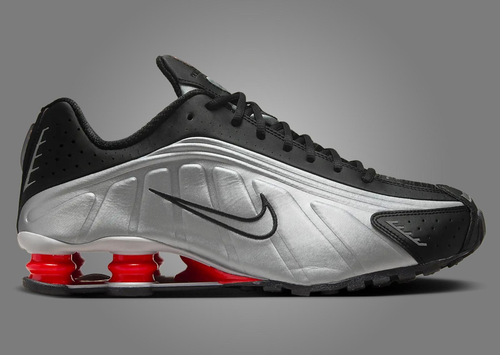 Nike Shox R4 OG Black Metallic Silver Max Orange Lateral