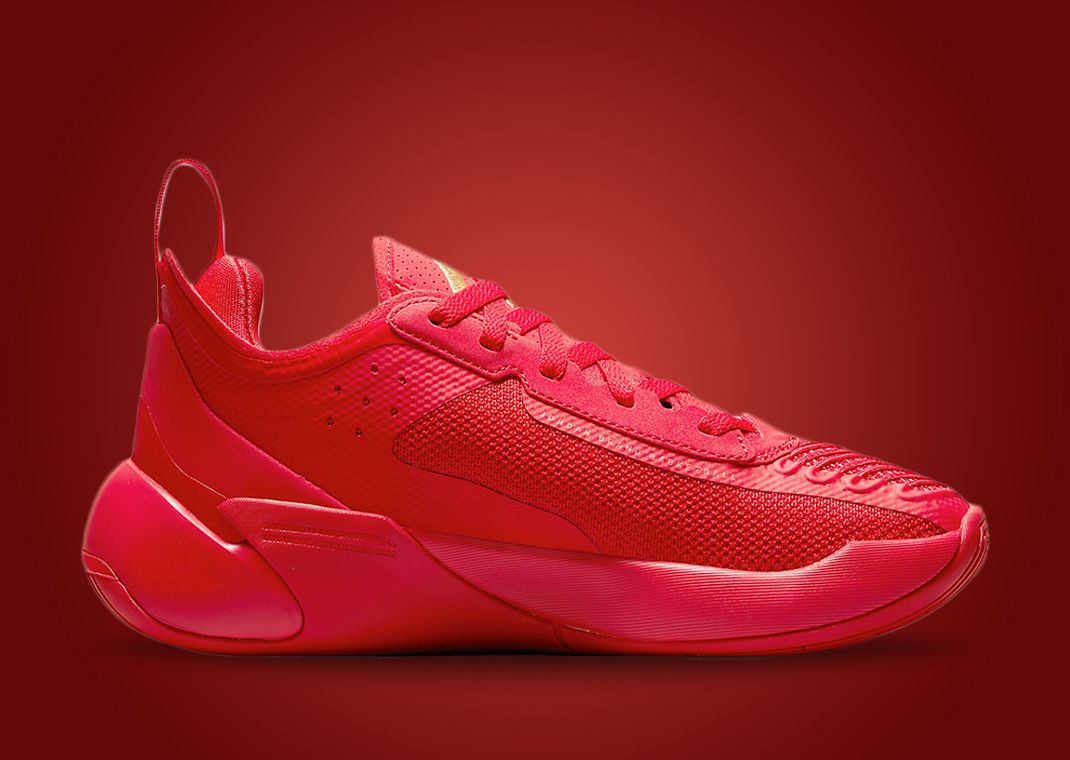 シューズ(男性用) NIKE JORDAN LUKA 1 PF \"University Red\" Official Look at Jordan Luka 1 