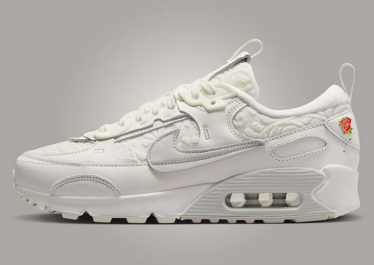 Nike Air Max 90 Futura Give Her Flowers (W) Lateral