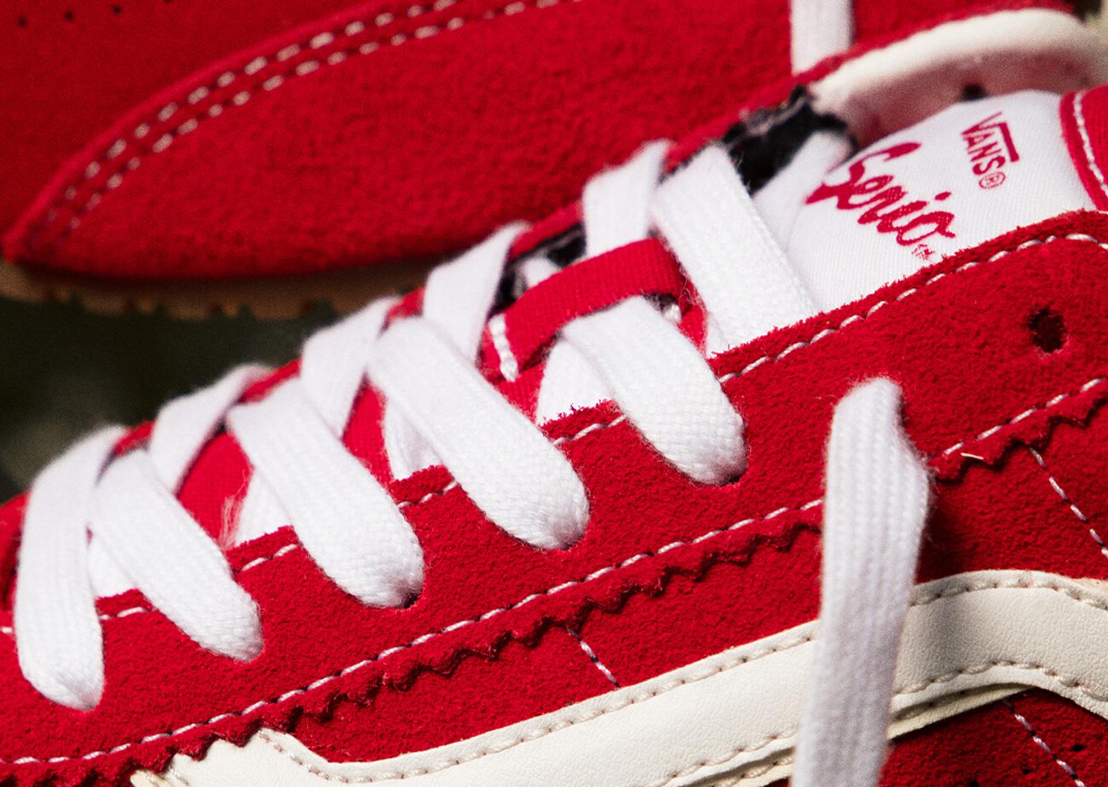 Vans Super Lowpro Racing Red Detail