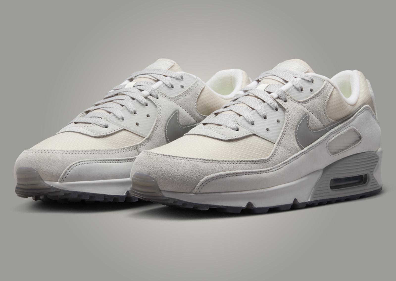 Nike Air Max 90 Velcro Heel Photon Dust Angle