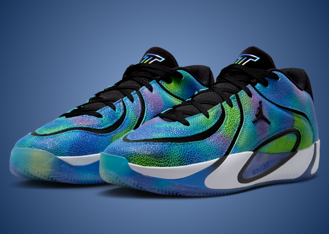 This Jordan Tatum 4 is a Chameleon of Scaly Color