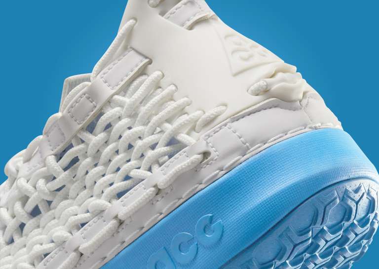 Nike ACG Watercat+ Summit White Light Photo Blue Heel