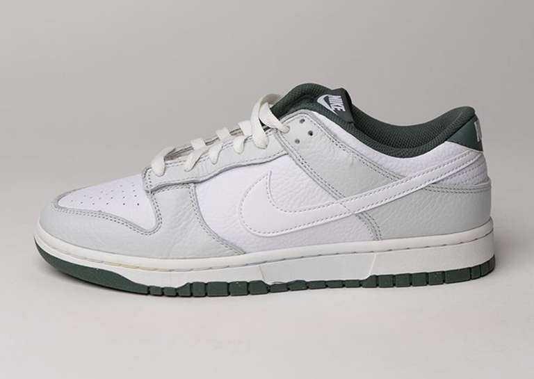Nike Dunk Low Photon Dust Vintage Green Lateral