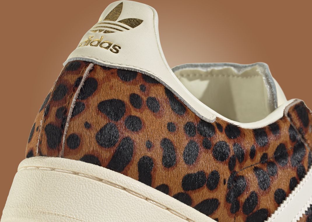 ★激レア非売品!! SWCJ2025 限定ポスター 特大 51cm×72cm The adidas Superstar Cream Leopard Print Releases August 2025