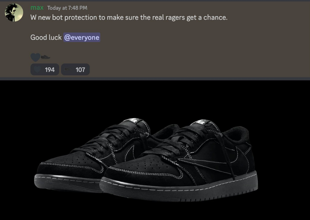 Travis Scott x Air Jordan 1 Low Phantom Had Over 3.5 Million