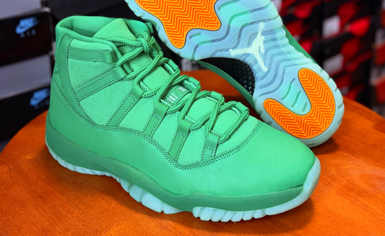 Air Jordan 11 Retro Green Screen
