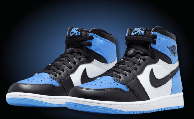 Detailed Look At The Air Jordan 1 High UNC Toe