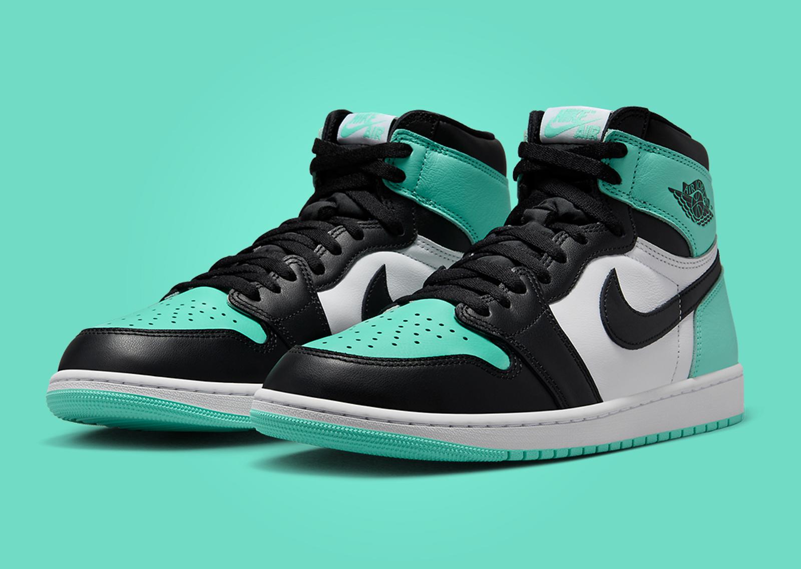 Air Jordan 1 Retro High OG Green Glow Angle