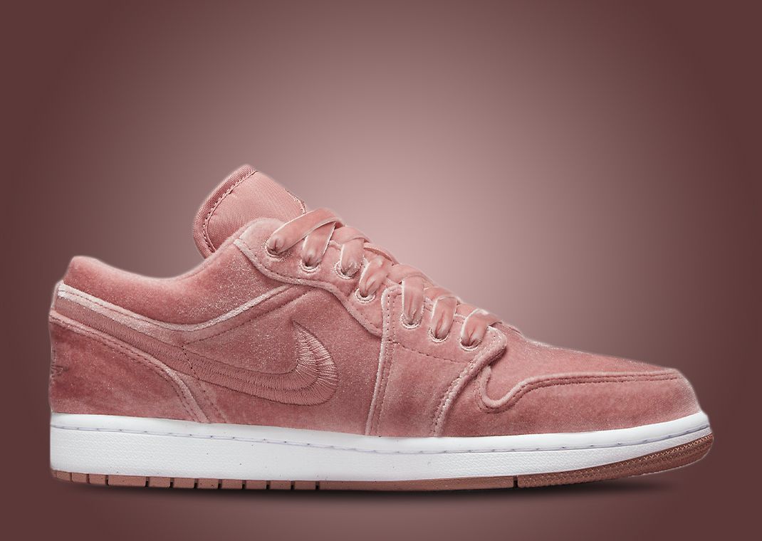 Pink velvet sale jordans