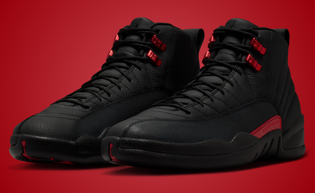 Air Jordan 12 Retro Bloodline