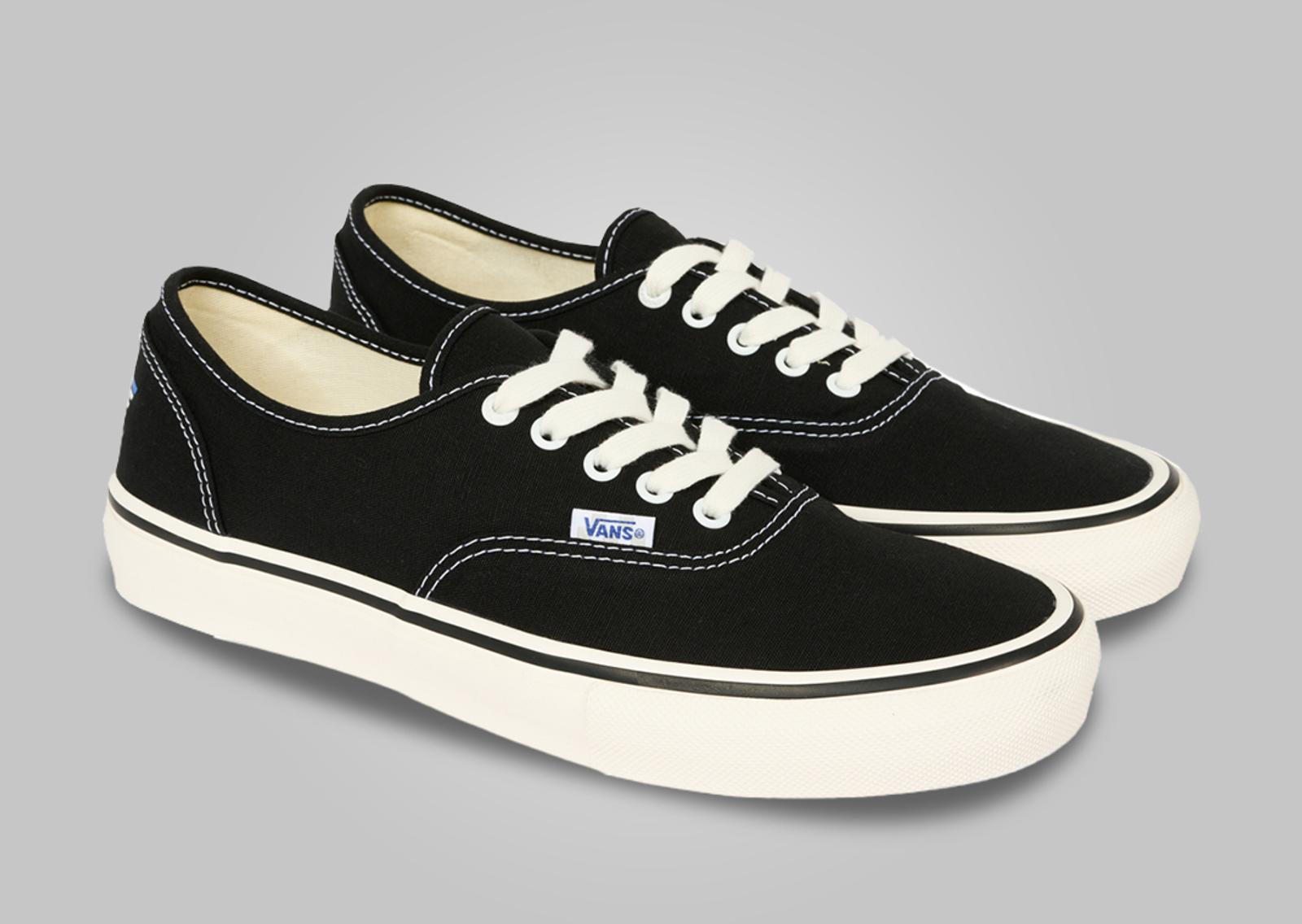 Palace Skateboards x Vans Authentic Black White Angle