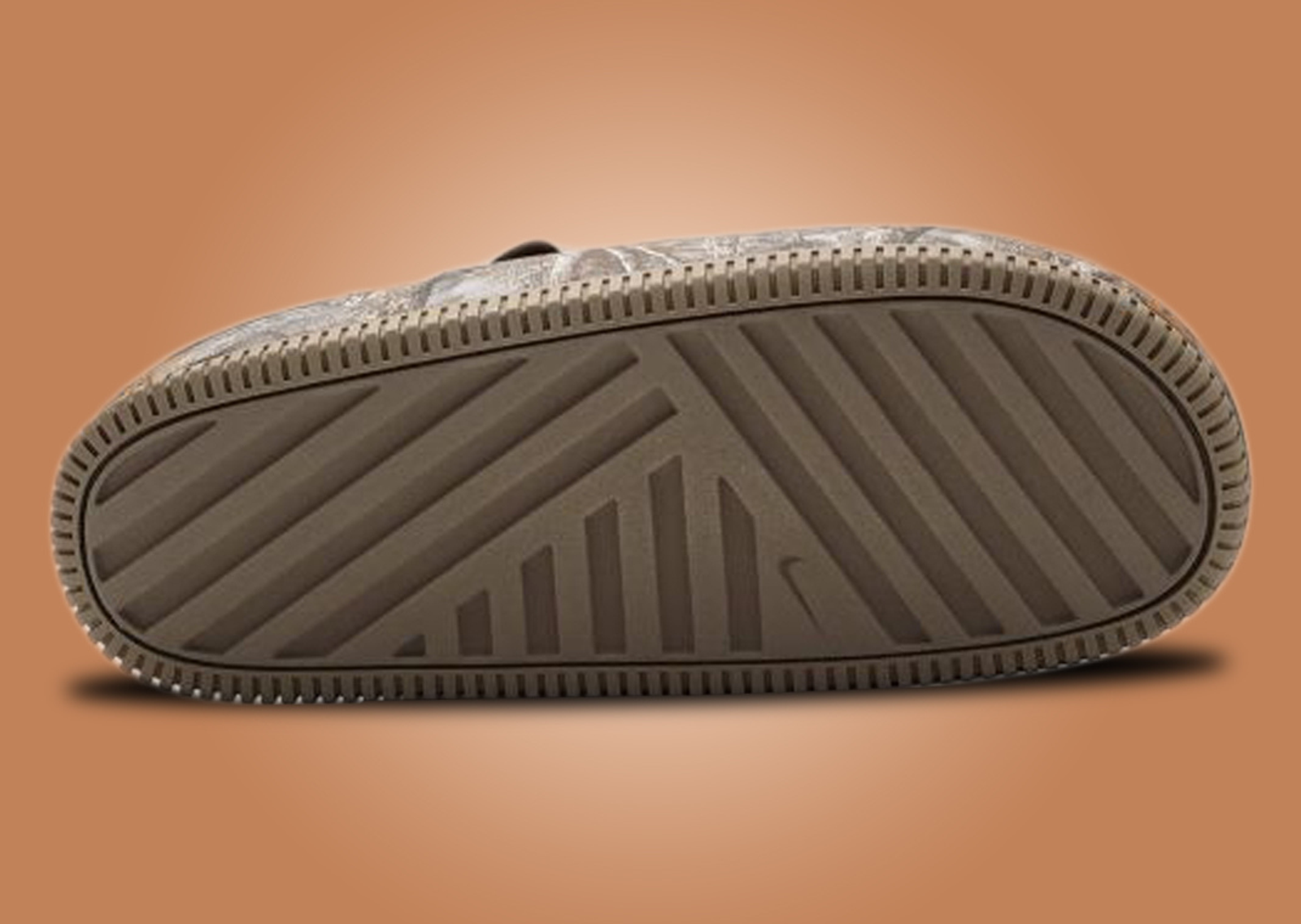 Nike Calm Mule Realtree Camo Outsole