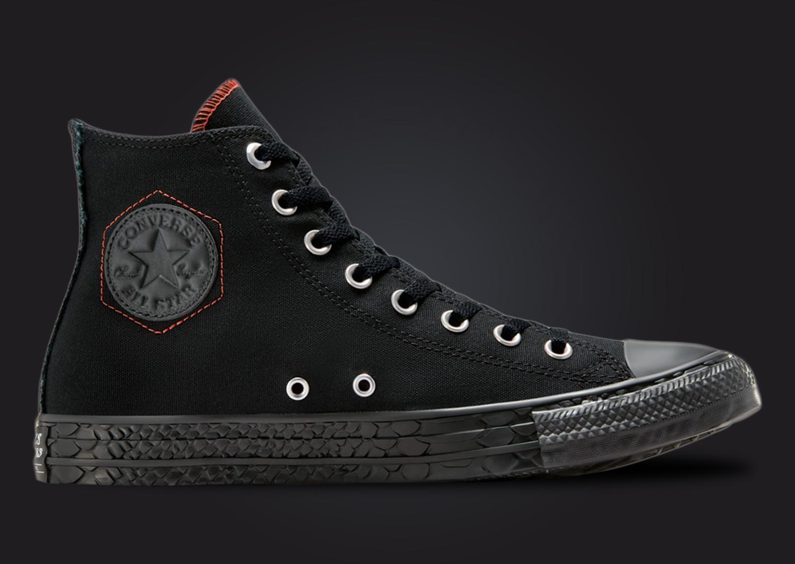 Dungeons & Dragons x Converse Chuck Taylor All Star Black Red Medial