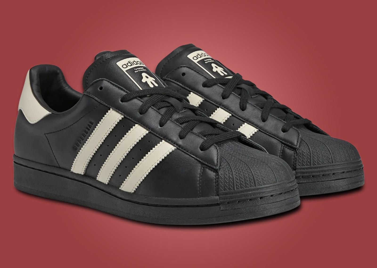 AVAVAV x adidas Superfinger Superstar Core Black (W) Angle