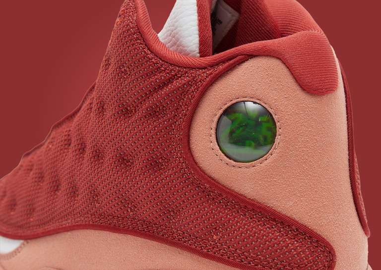 Air Jordan 13 Retro Dune Red Midfoot Detail