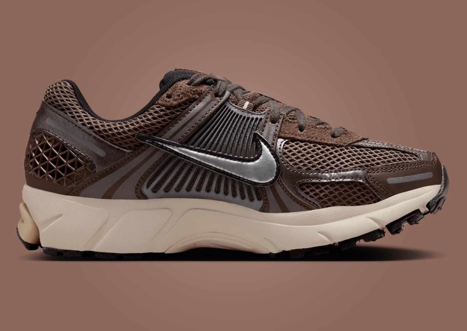 Nike Zoom Vomero 5 Baroque Brown (W) Medial