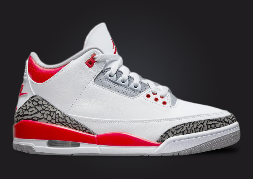 Black and sales red 3s