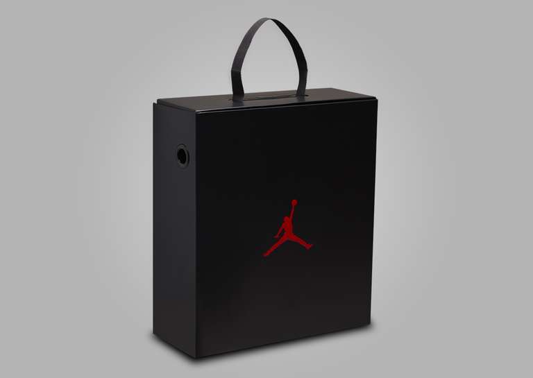 Air Jordan 1 Brooklyn Boot Triple White (W) Packaging