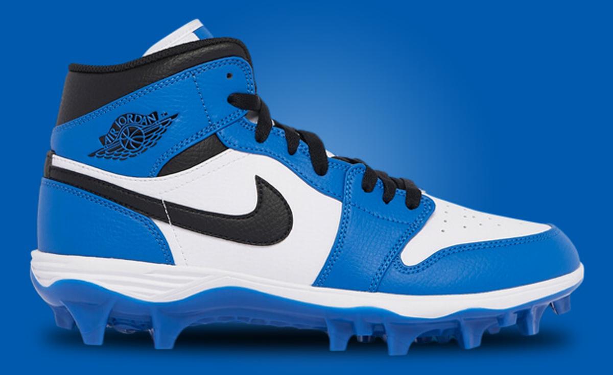 The Air Jordan 1 Mid TD Game Royal Cleat Is Ready for the Football Field