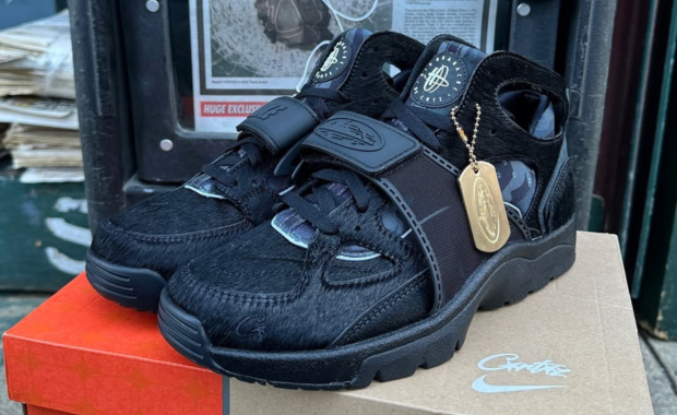 The Corteiz x Nike Air Trainer Huarache Black Releases in NYC Tomorrow