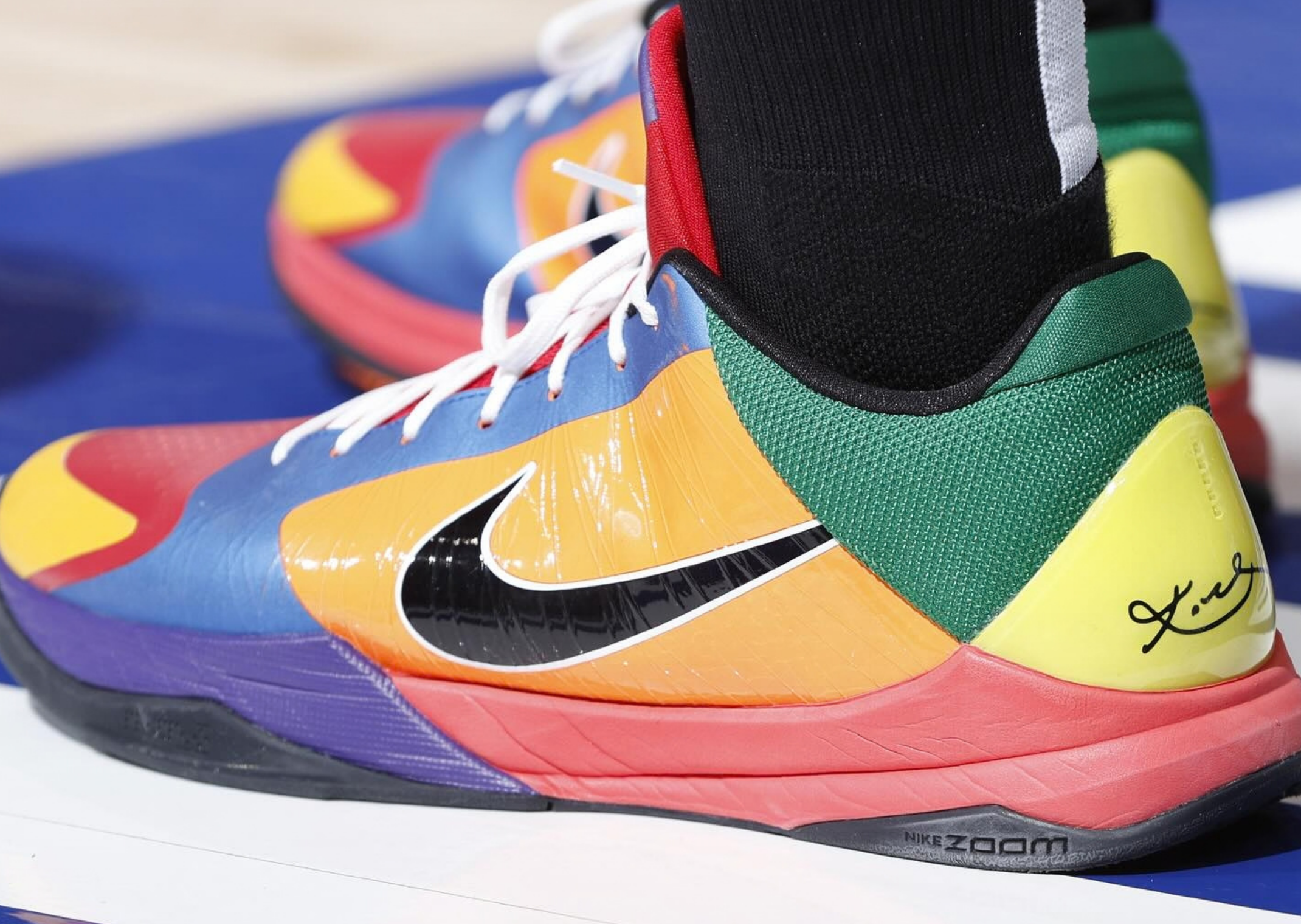 Jalen Brunson's Kobe 5 Protro What the Rick Tribute to His Dad