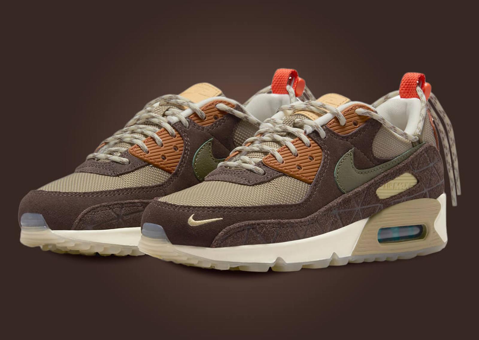 Nike Air Max 90 SE Baroque Brown Khaki (W) Angle