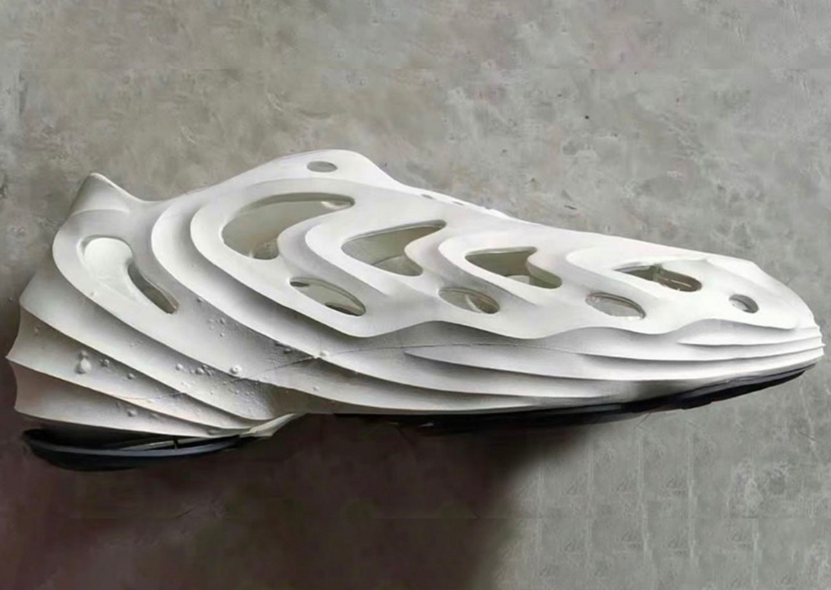 adidas Yeezy Foam Runner 2