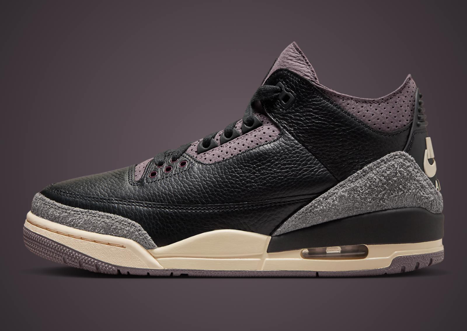 A Ma Maniere x Air Jordan 3 Retro OG SP Black Violet Ore Lateral Left