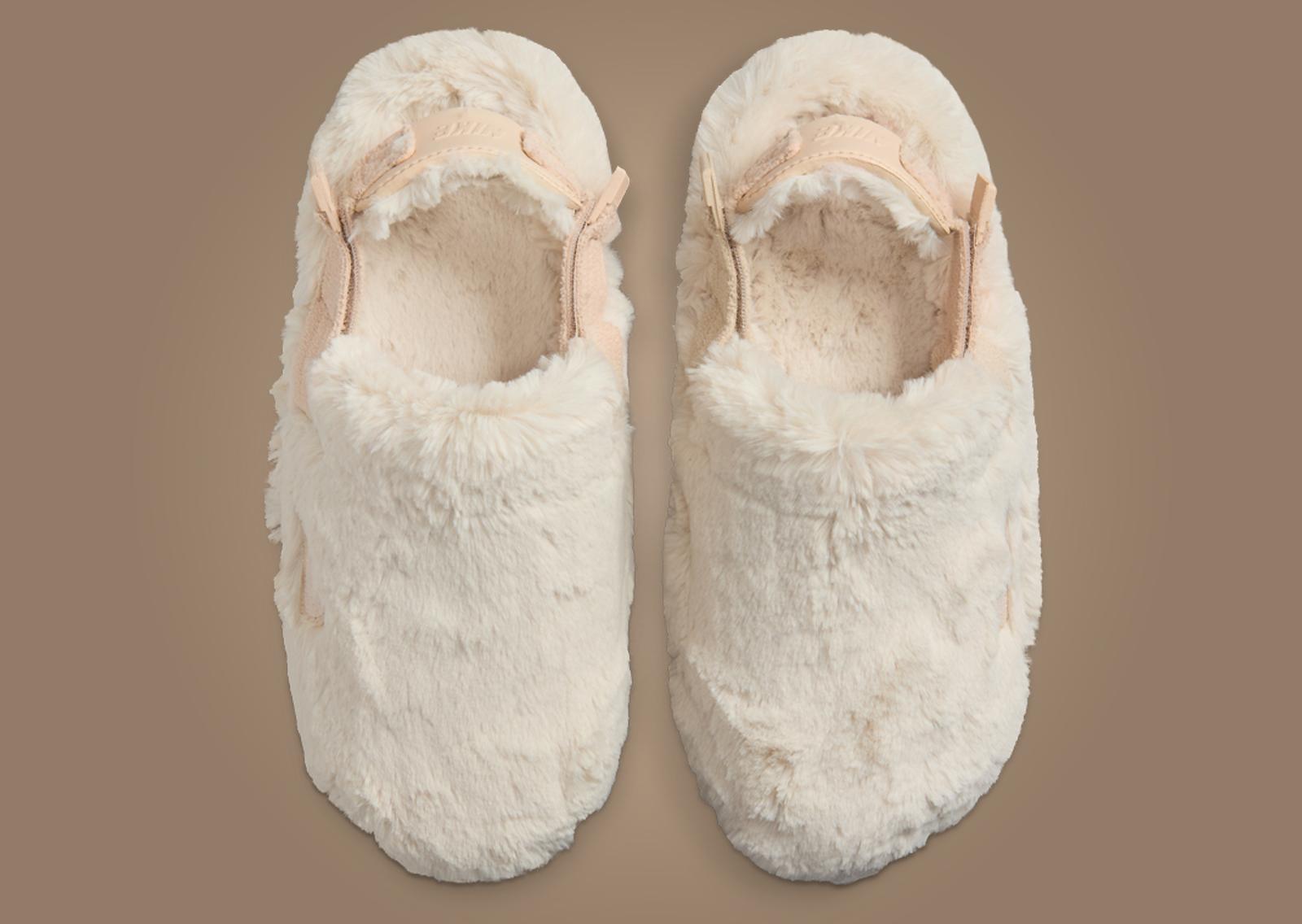 Nike Calm Mule Fur Sanddrift (W) Top