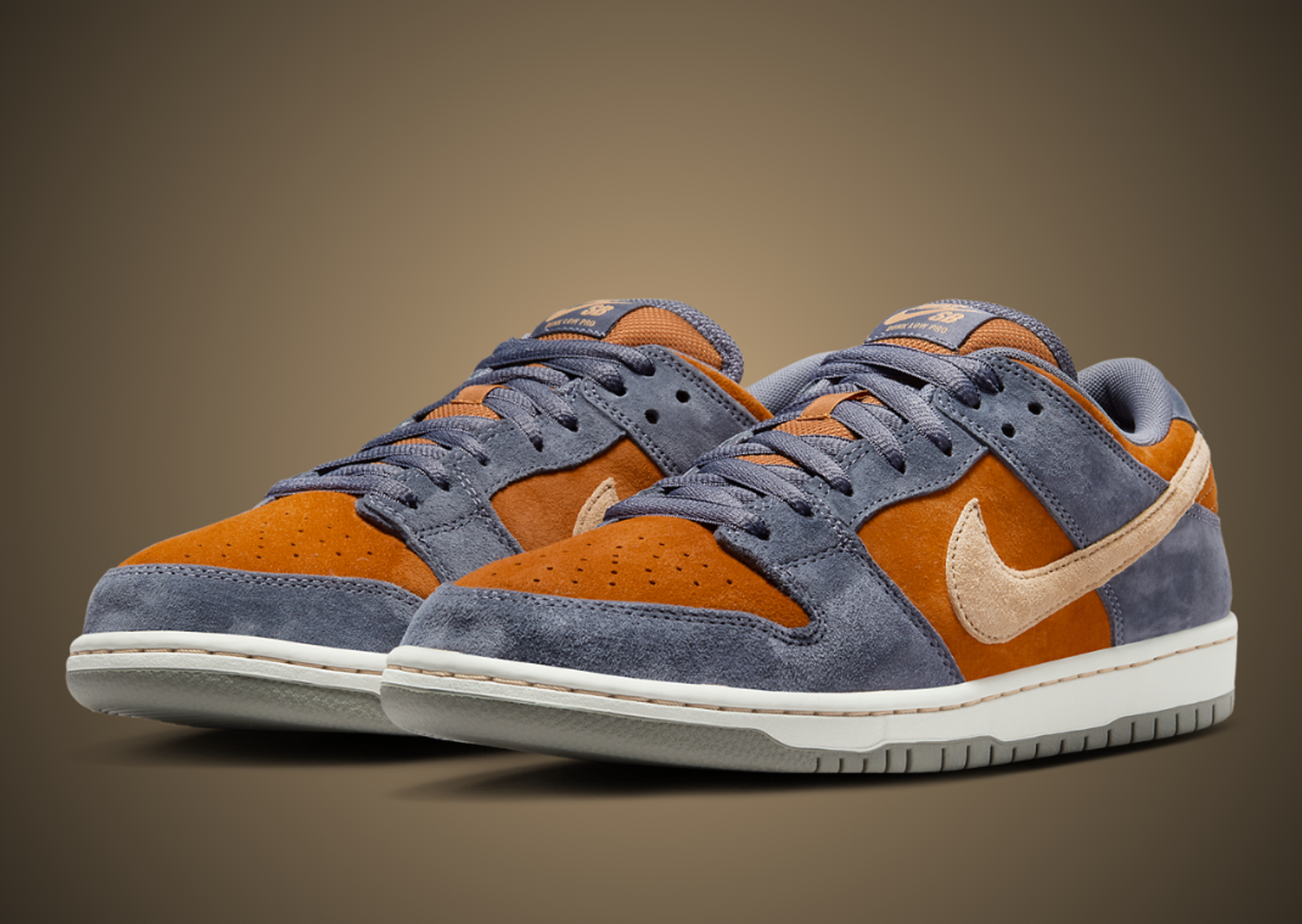 Nike SB Dunk Low Light Carbon Sesame Angle