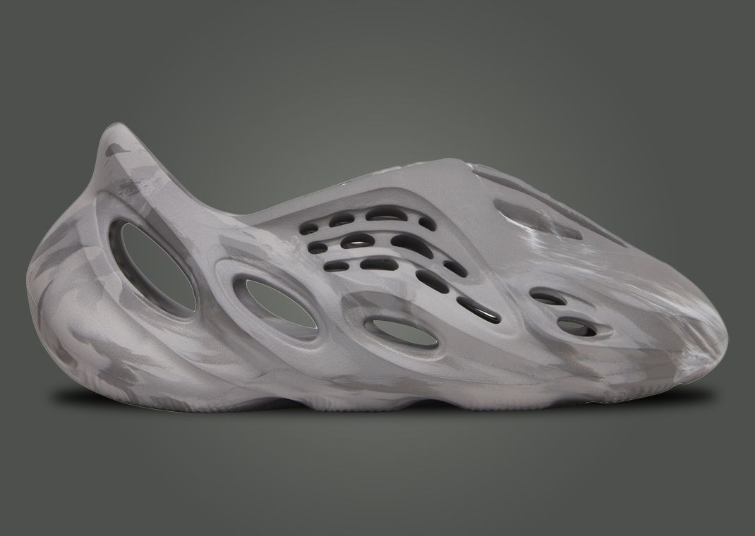 adidas YEEZY Foam Runner - 靴