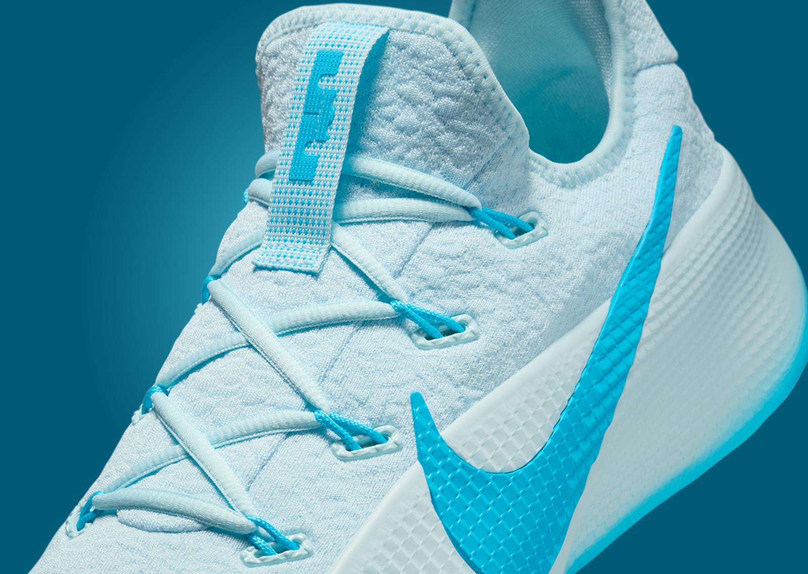 Nike LeBron TR 1 Glacier Blue Detail