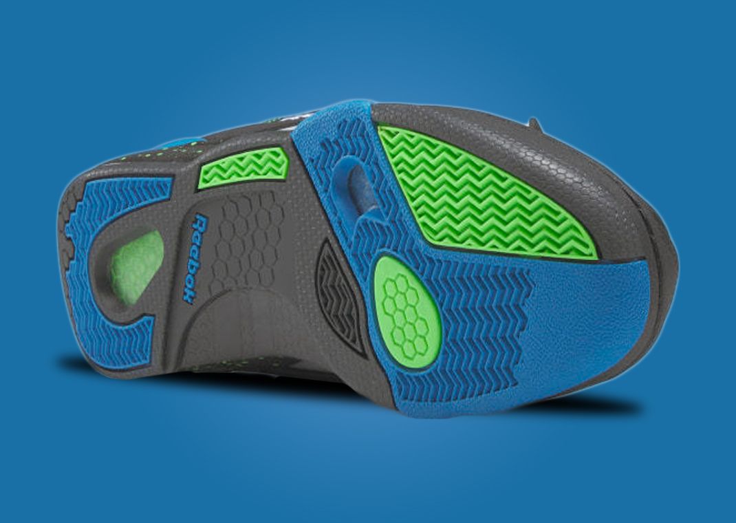 Tennis And Basketball Combine On The Reebok Shaq Victory