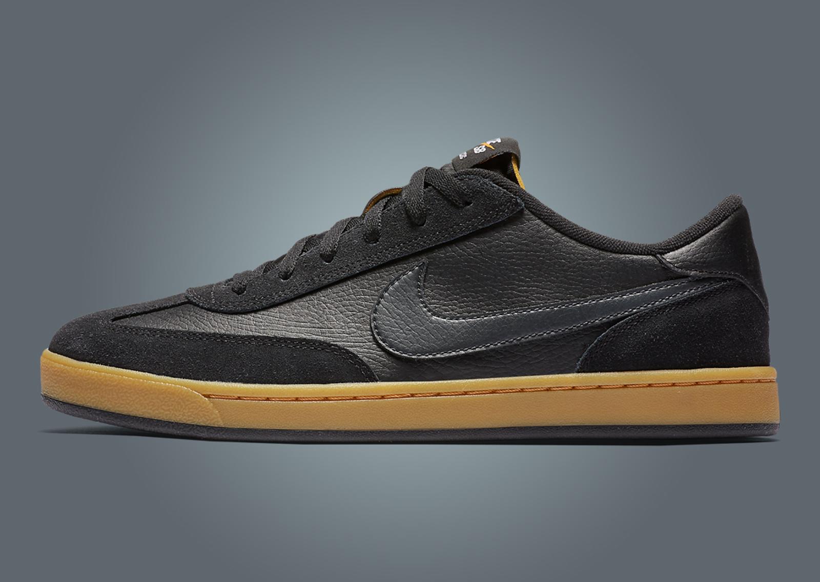 Nike SB FC Classic Black Lateral