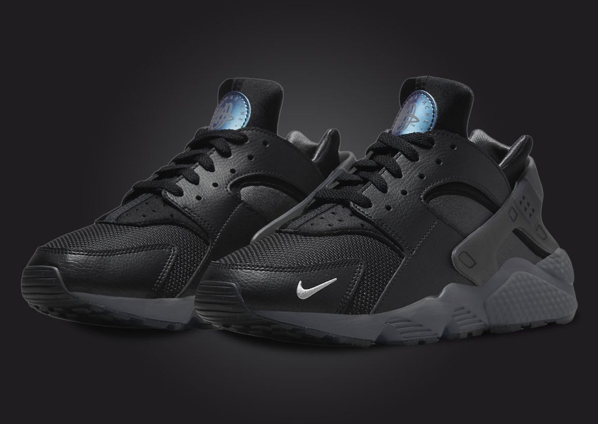 Nike air huarache iridescent Clearance