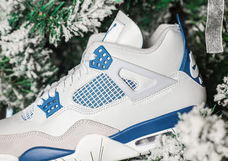 Military blue shop 4s release date