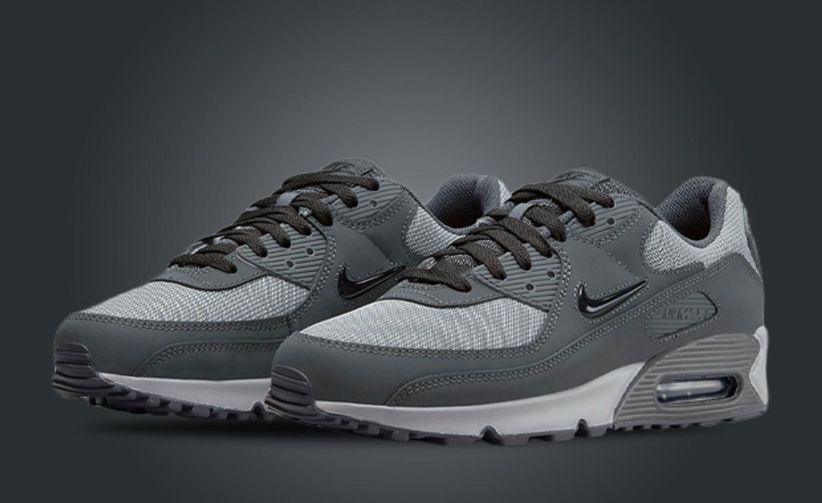 Iron Grey Covers This Nike Air Max 90 Jewel
