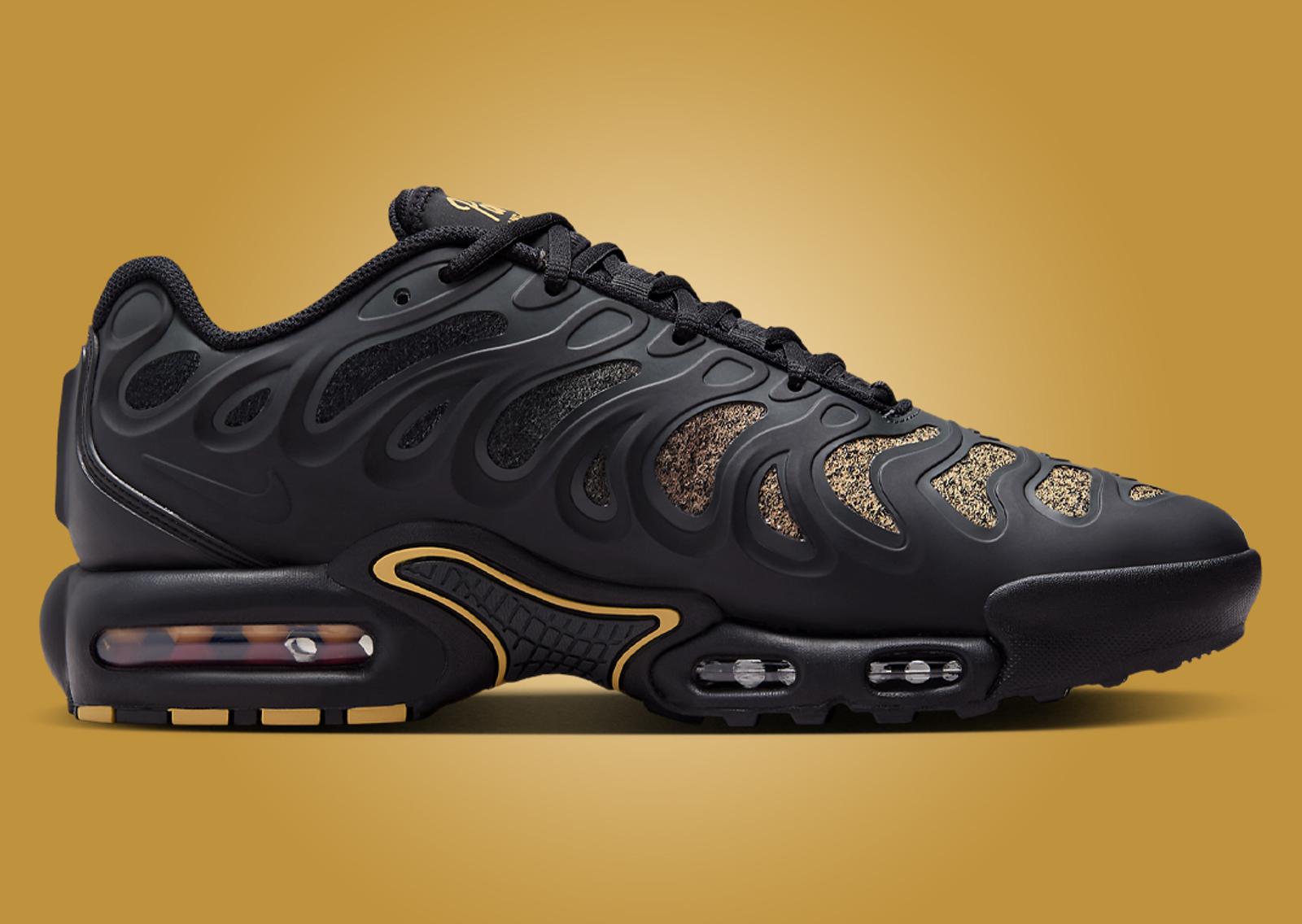 PSG x Nike Air Max Plus Drift Black Wheat Gold Medial