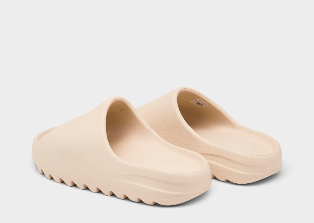 【本物保証 /関税・送料無料】adidas YEEZY Slide Bone Amazon.com | adidas Yeezy Slide Bone 2022 Restock FZ5897