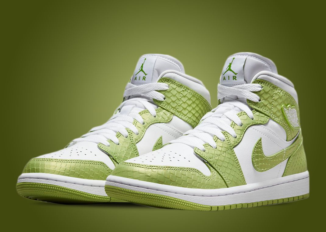 White and green 2024 air jordan 1