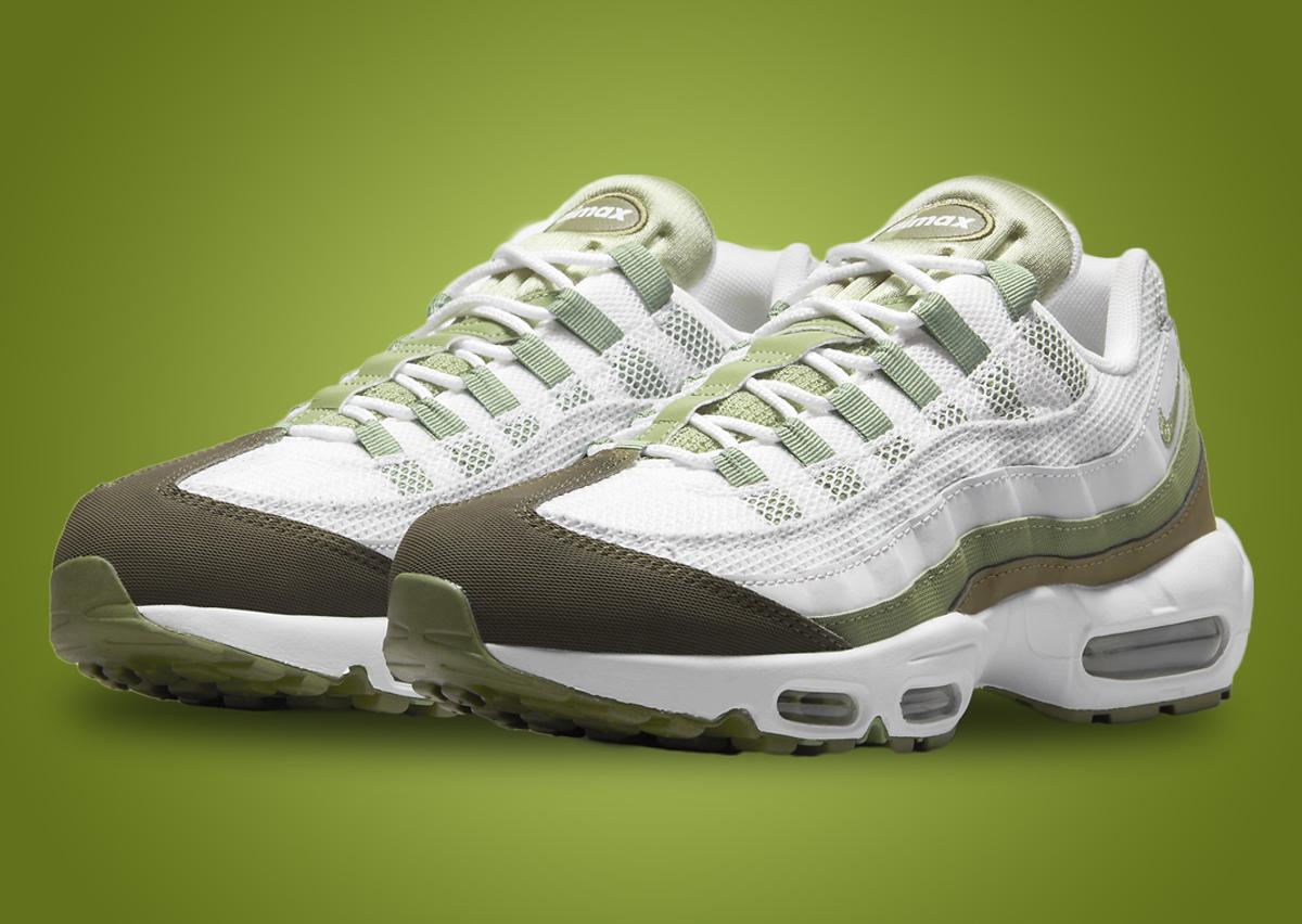 Green Shades Mix With White To Create This Nike Air Max 95 - Sneaker News