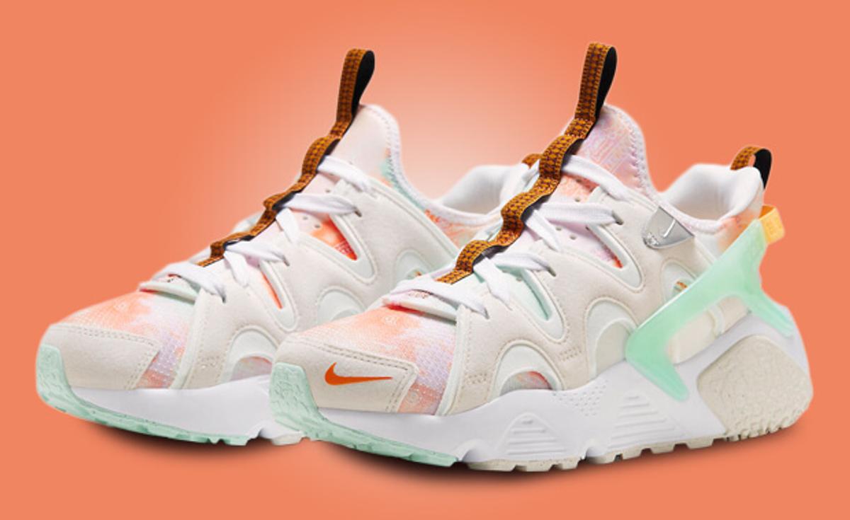The Nike Air Huarache Craft Mint Paisley Features Pastel Shades