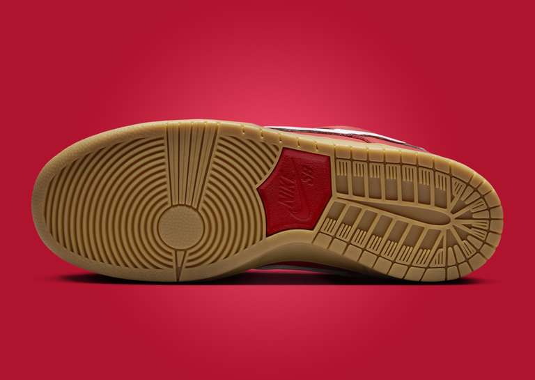 Nike SB Dunk Low University Red Gum Outsole