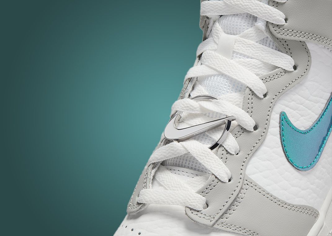 This Women's Nike Dunk High Comes With A Color-Shifting Swoosh
