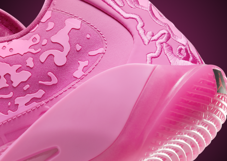 Jordan Zion 3 Pink Lotus Heel Detail